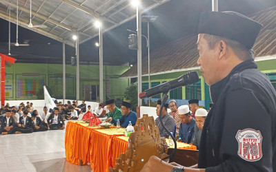 Sekertaris Yayasan Pondok Pesantren Babul Khaer Lantik Pengurus OSKAB Periode 2024