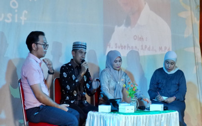 Pondok Pesantren Babul Khaer Bersama Teater Masuk Pesantren Kampanyekan Bahaya Bullying Lewat Pertunjukan Seni